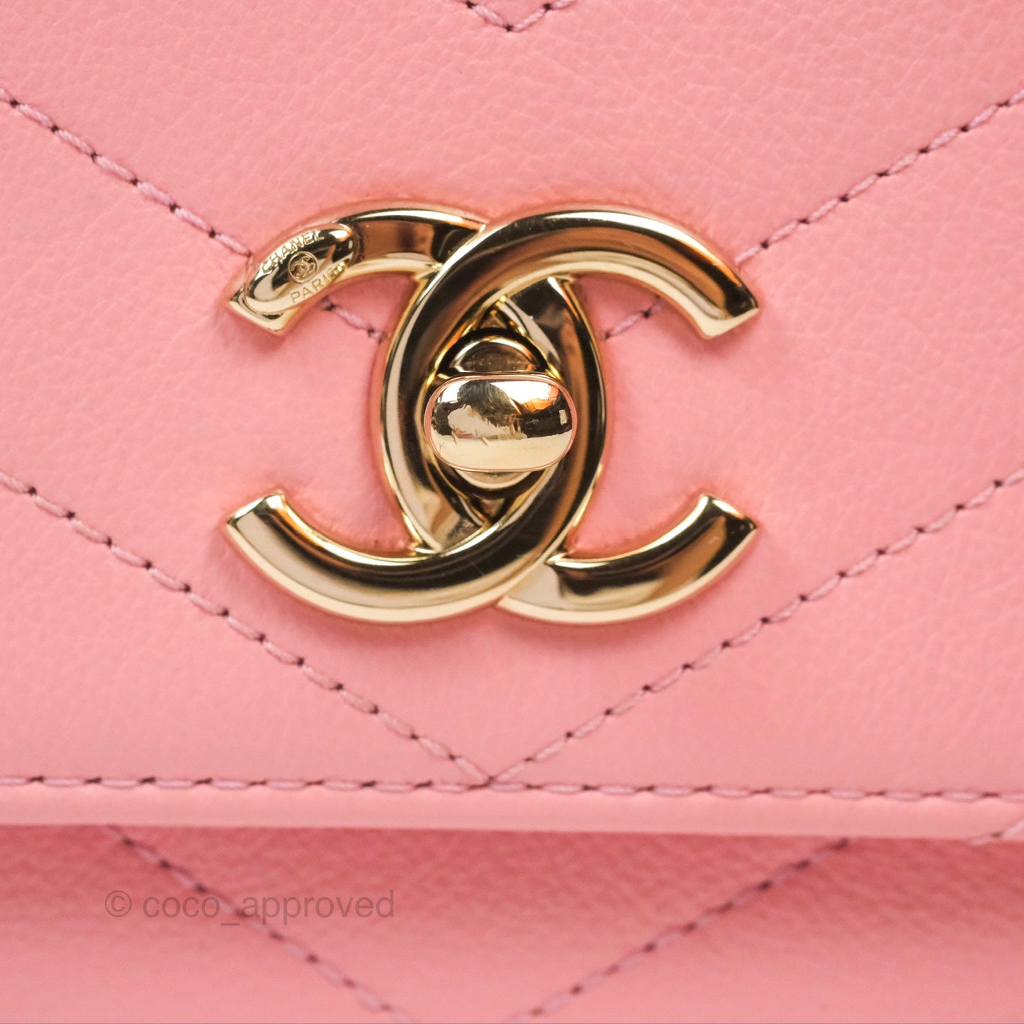 Chanel Small Chevron Chic Top Handle Flap Pink Grained Calfskin Gold Hardware