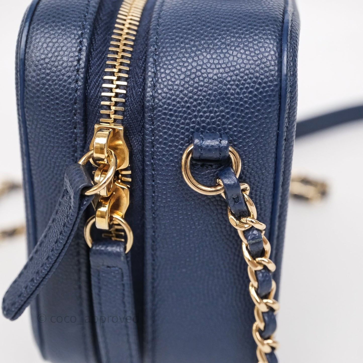Chanel Quilted Small CC Filigree Vanity Case Navy Caviar Gold Hardware