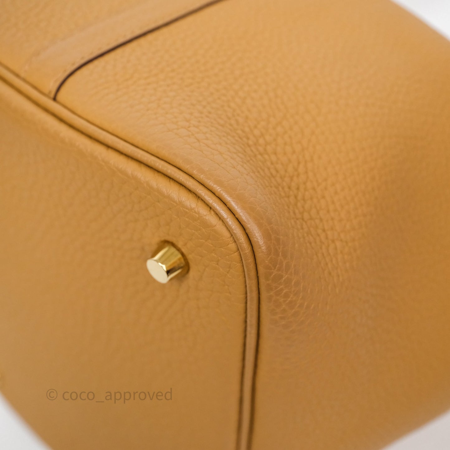 Hermès Picotin 22 Biscuit 4B Clemence Gold Hardware