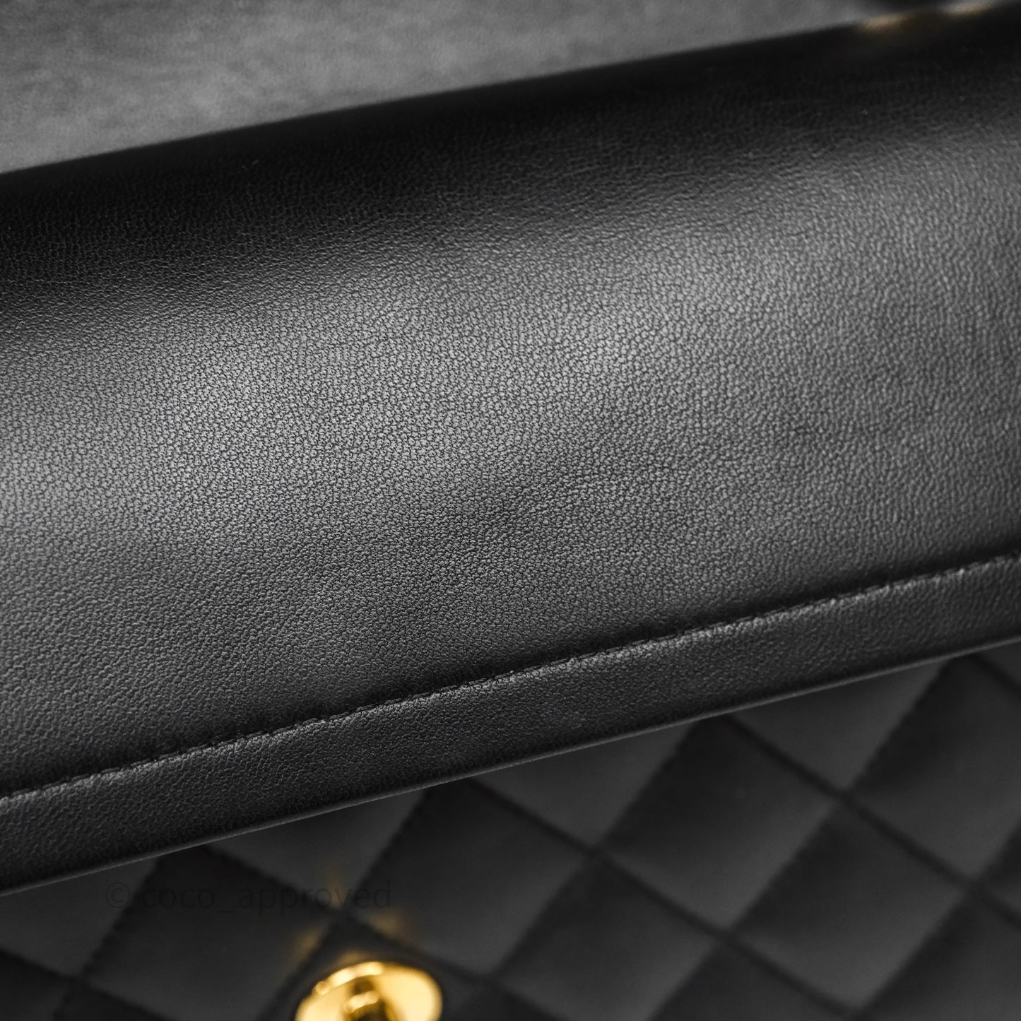Chanel Quilted Classic M/L Medium Flap  Black Lambskin Gold Hardware