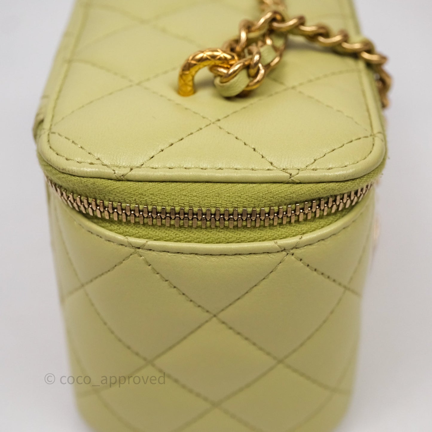 Chanel Quilted Vanity With Chain Lambskin Green Gold Hardware