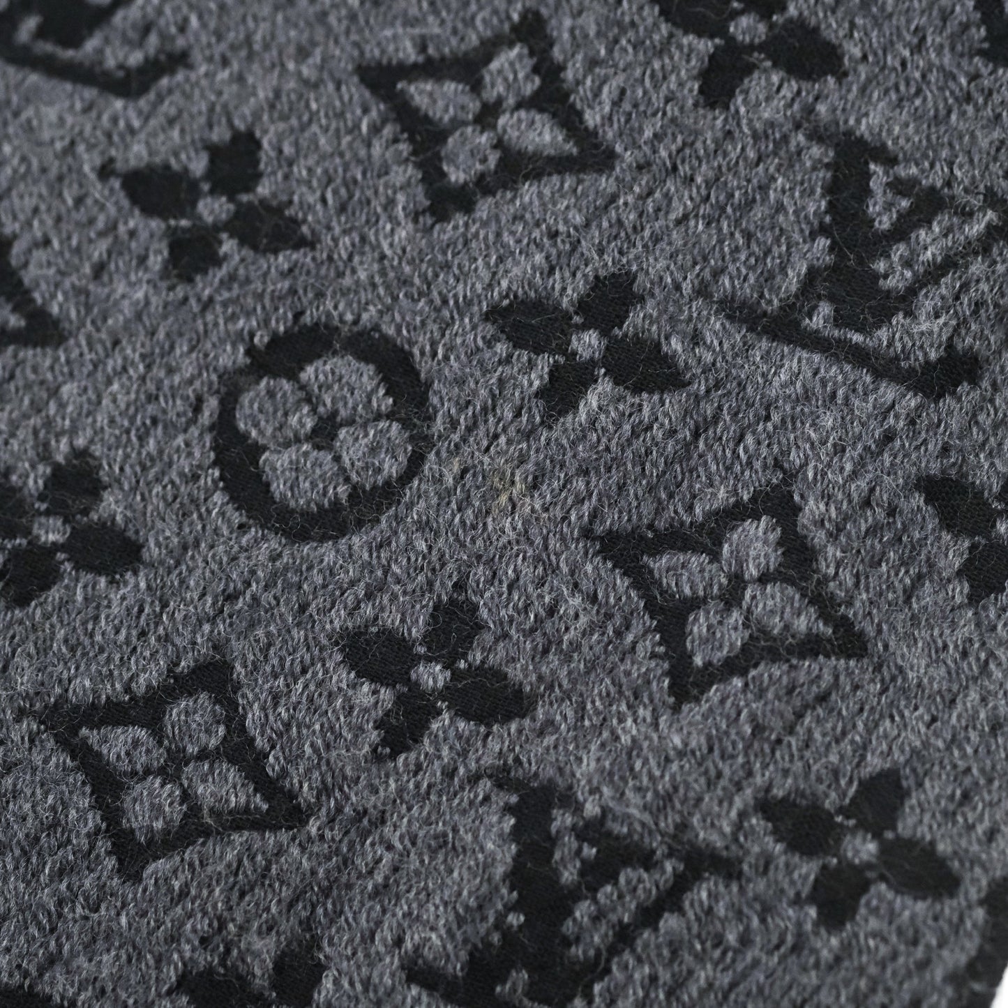 Louis Vuitton Monogram Classic Fringes Scarf Charcoal Grey