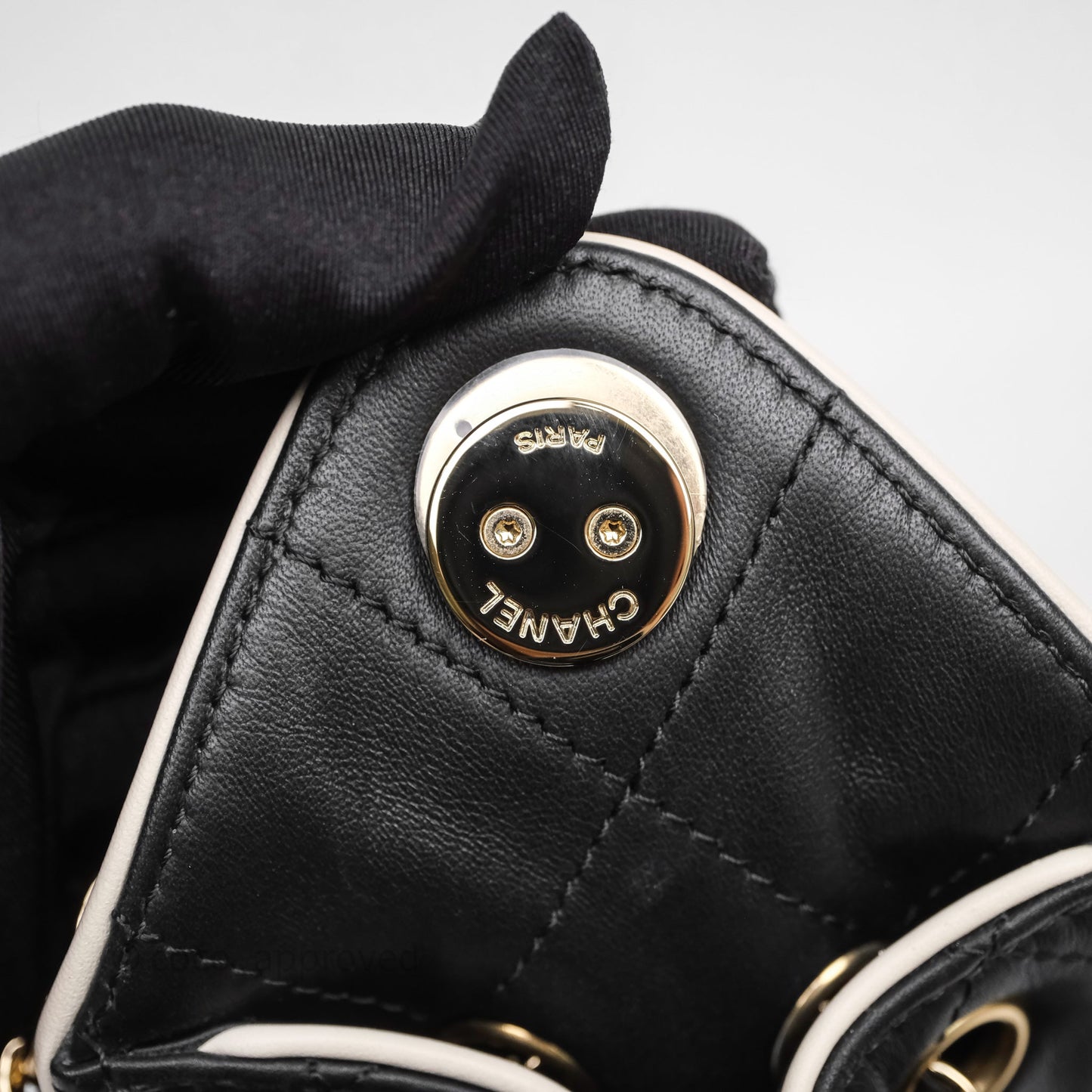 Chanel 25 Mini Bag Black/ White Calfskin Gold Hardware