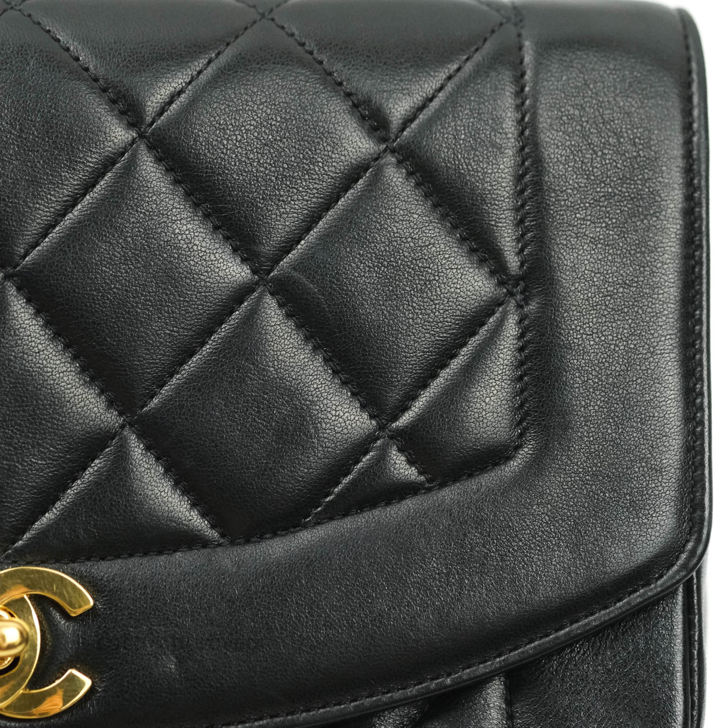 Chanel Black Quilted Lambskin Small Vintage Classic Diana Flap Bag