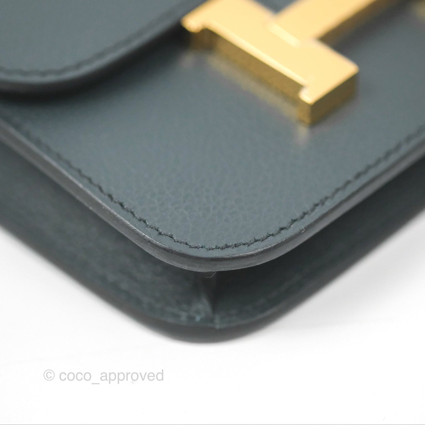 Hermès Constance Slim Wallet Vert Rousseau / Mauve Pale Evercolor Gold Hardware