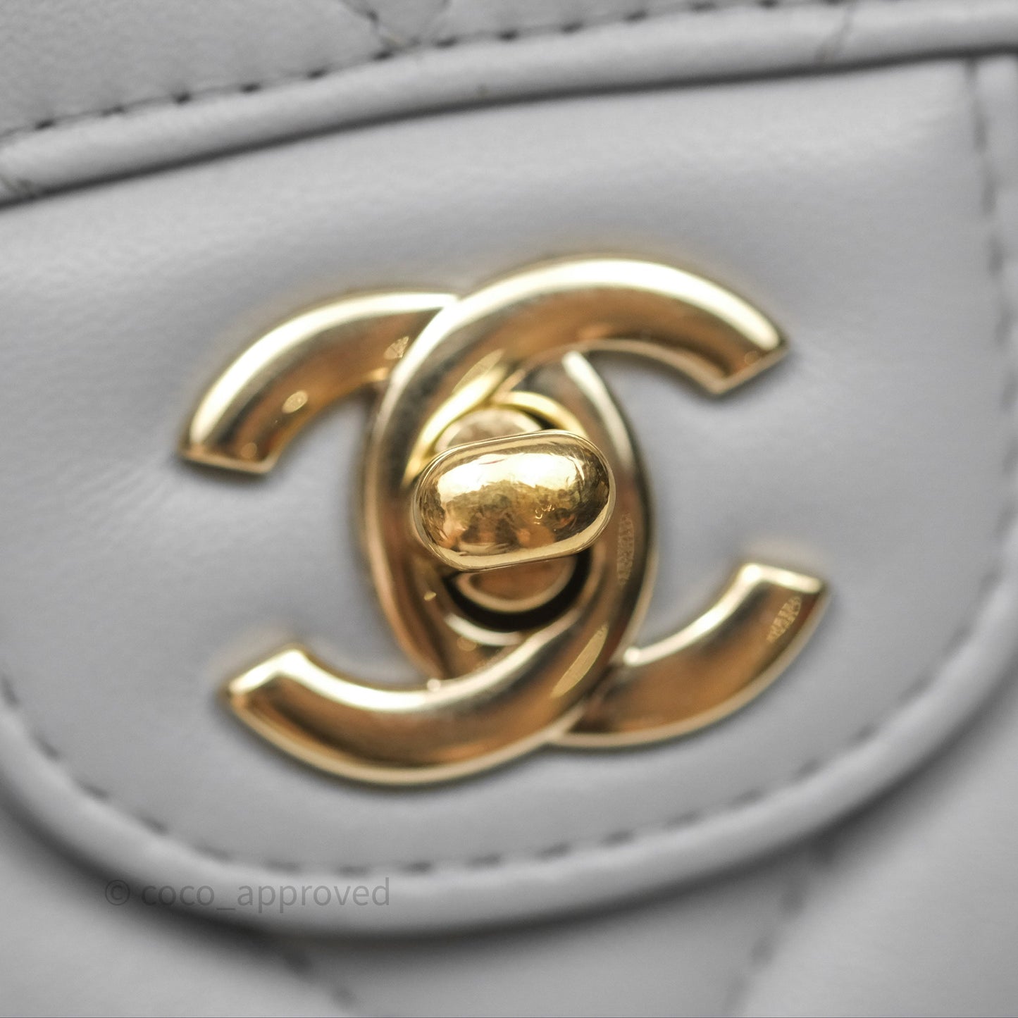 Chanel Classic M/L Medium Flap Chevron Grey Lambskin Gold Hardware