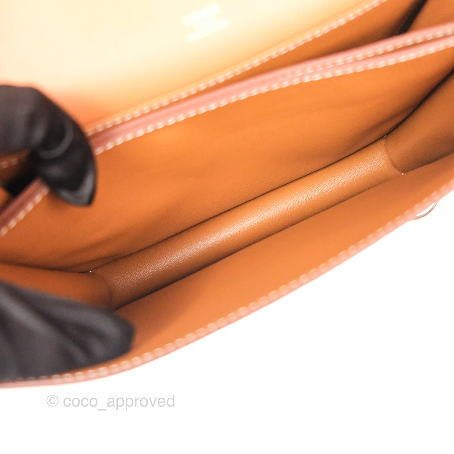 Hermès Roulis 23 Gold Evercolor Gold Hardware