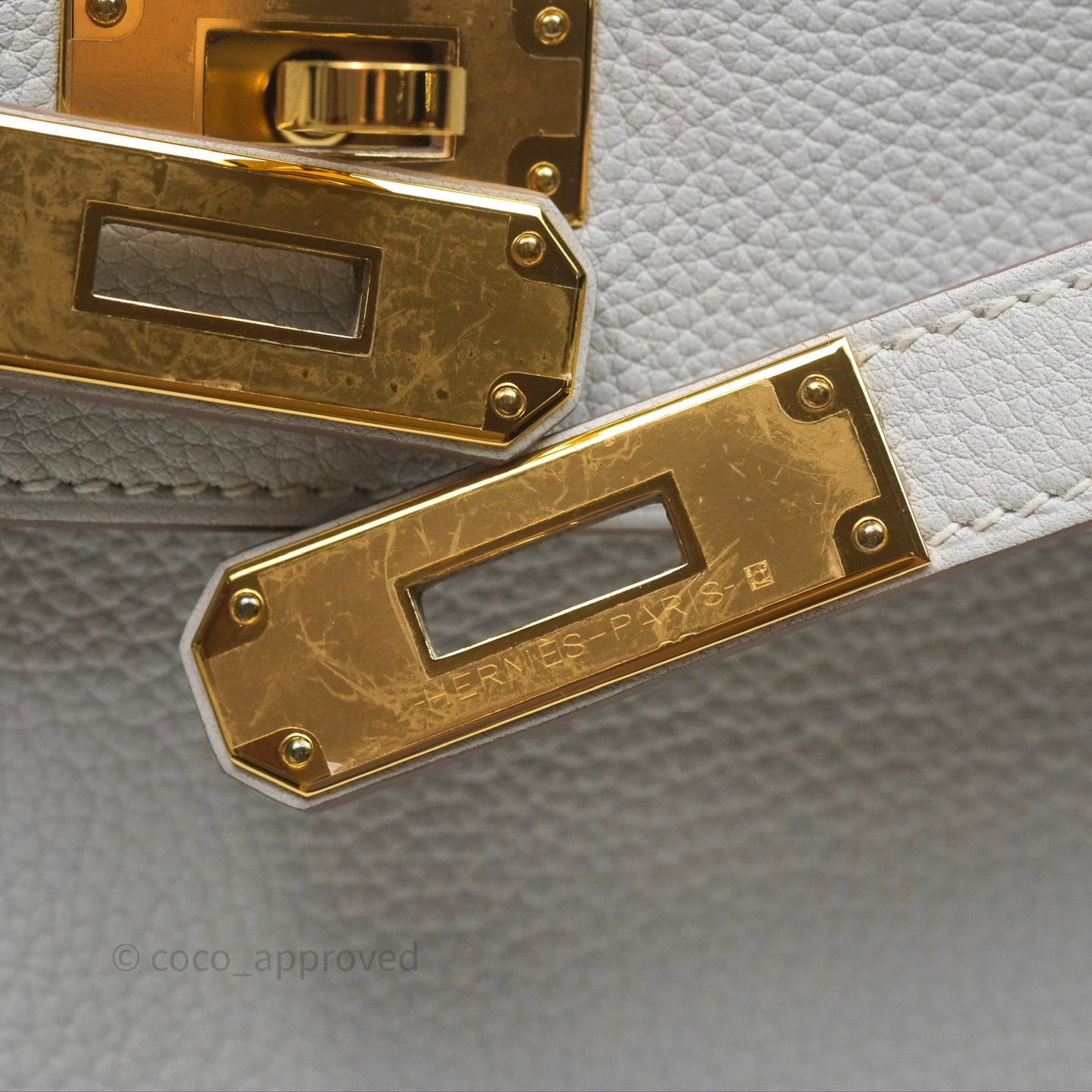 Hermès Kelly II 28 Retourne Gris Pale M4 Togo Gold Hardware