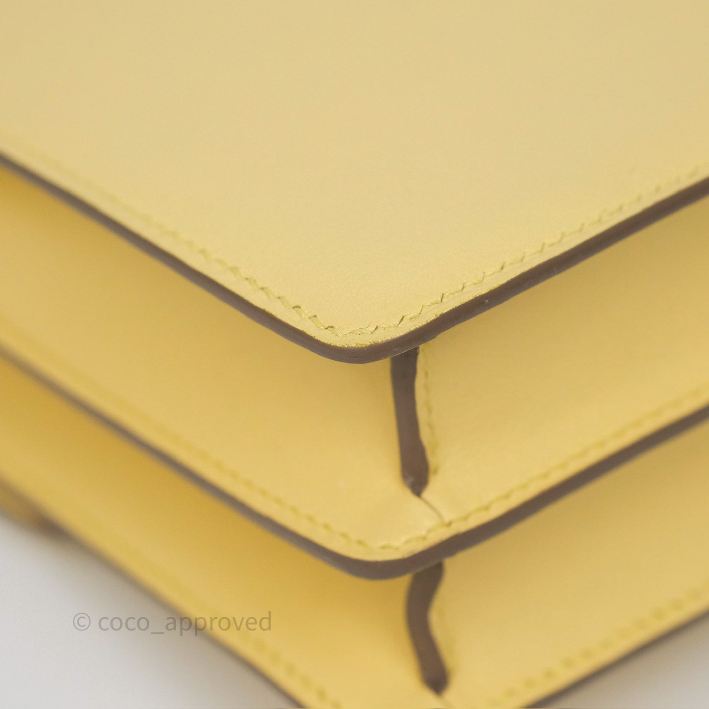 Hermès Roulis Mini 18 Jaune Poussin 1Z Swift Gold Hardware