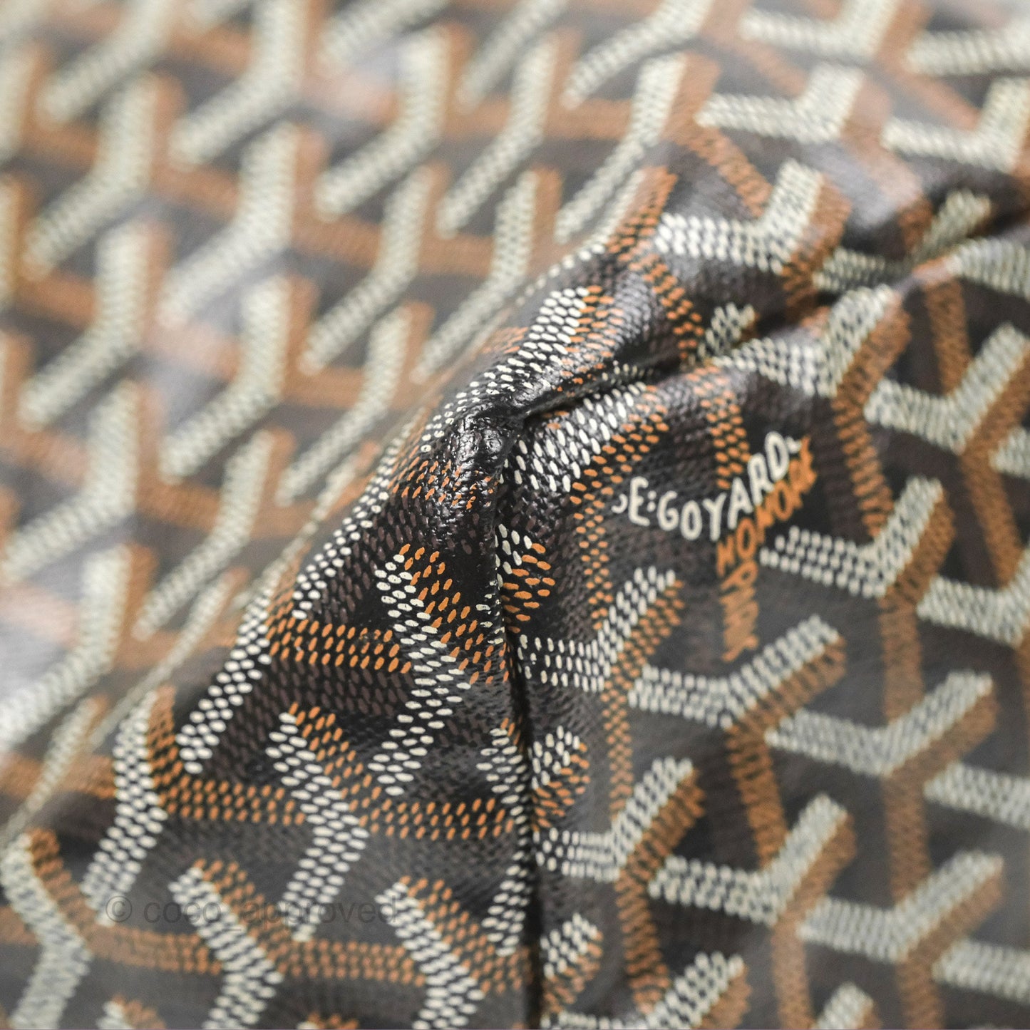 Goyard Saint Louis Black Goyardine Canvas PM⁣⁣⁣⁣⁣⁣⁣⁣⁣⁣⁣⁣⁣⁣⁣⁣⁣⁣⁣⁣