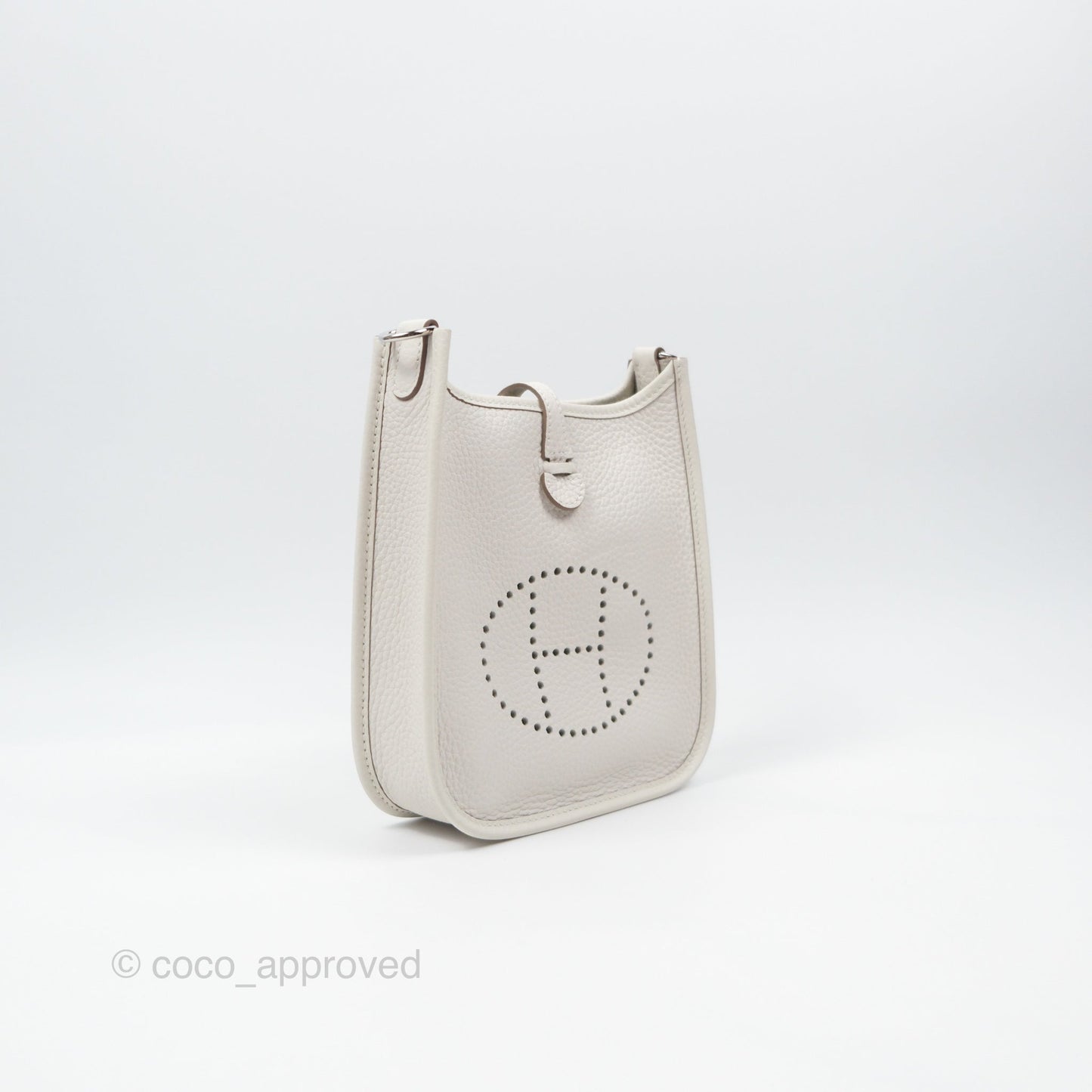 Hermès Mini Evelyne 16 Gris Pale M4 Clemence Palladium Hardware