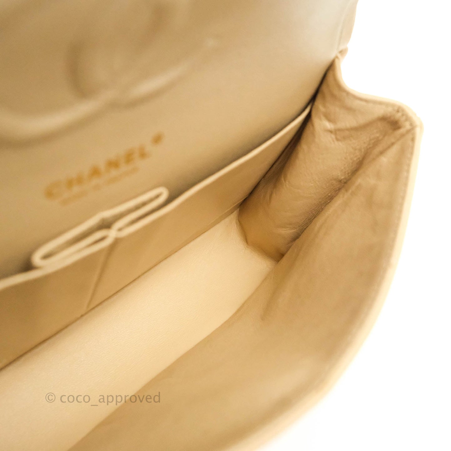 Chanel Classic M/L Medium Double Flap Beige Caviar Gold Hardware