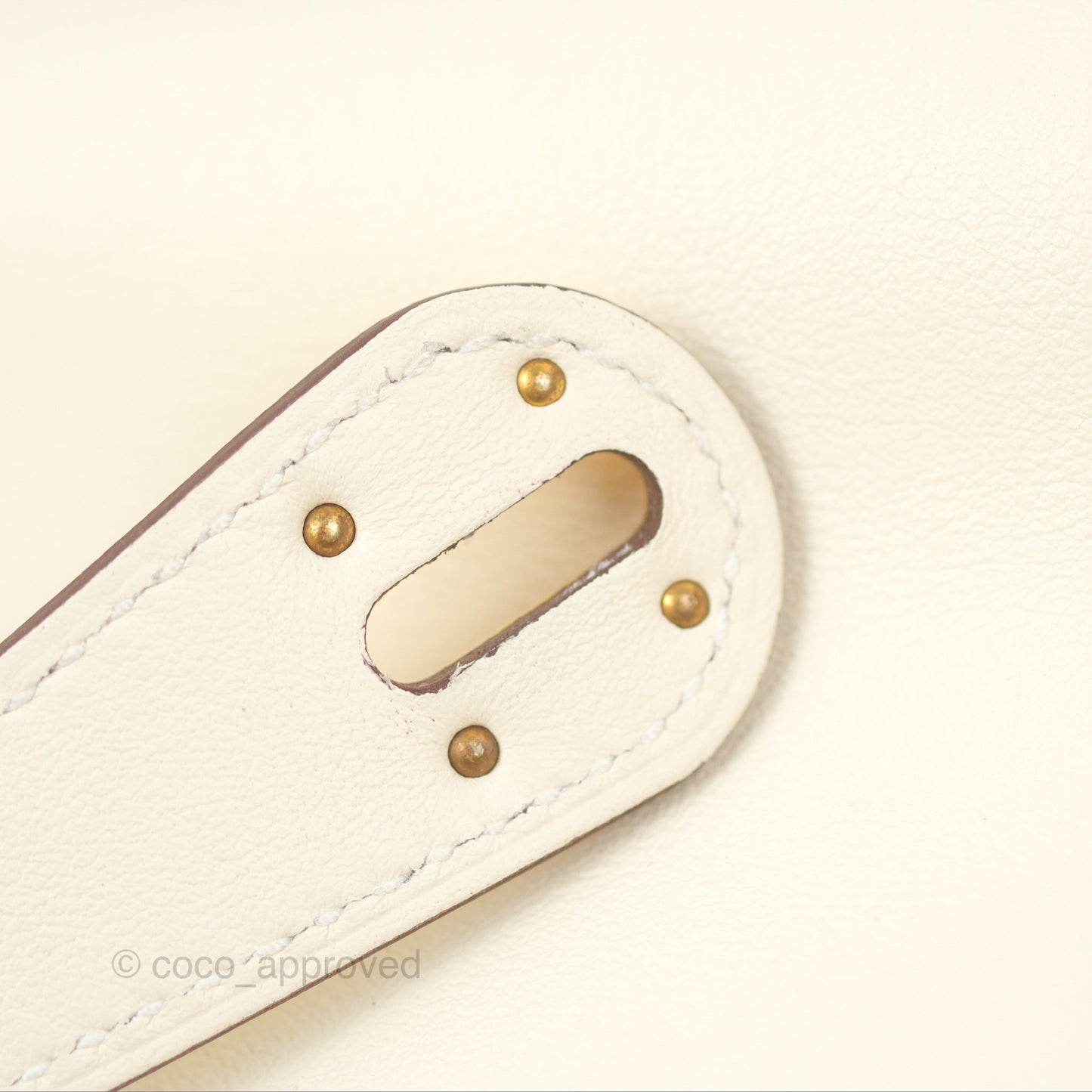 Hermès Lindy 26 Nata/Lime Swift Gold Hardware