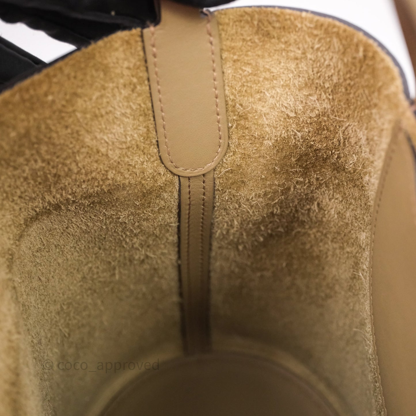 Hermès In-The-Loop 18 Beige Marfa 8Q Clemence Gold Hardware