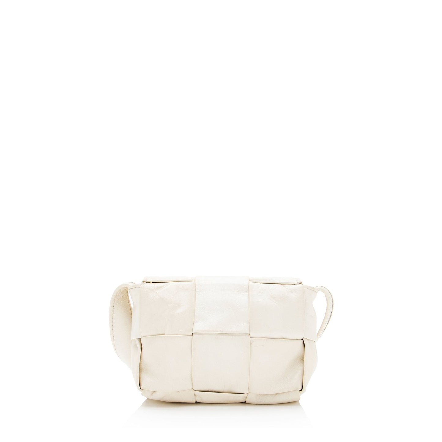 Luxury Bottega Veneta Calfskin Candy Cassette Crossbody (SHF-8XUpjP)
