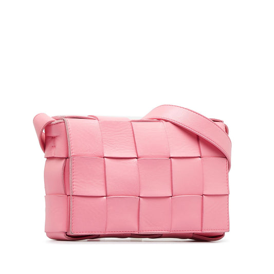 Luxury Bottega Veneta Intrecciato Cassette Leather Crossbody Bag (SHG-bylInr)
