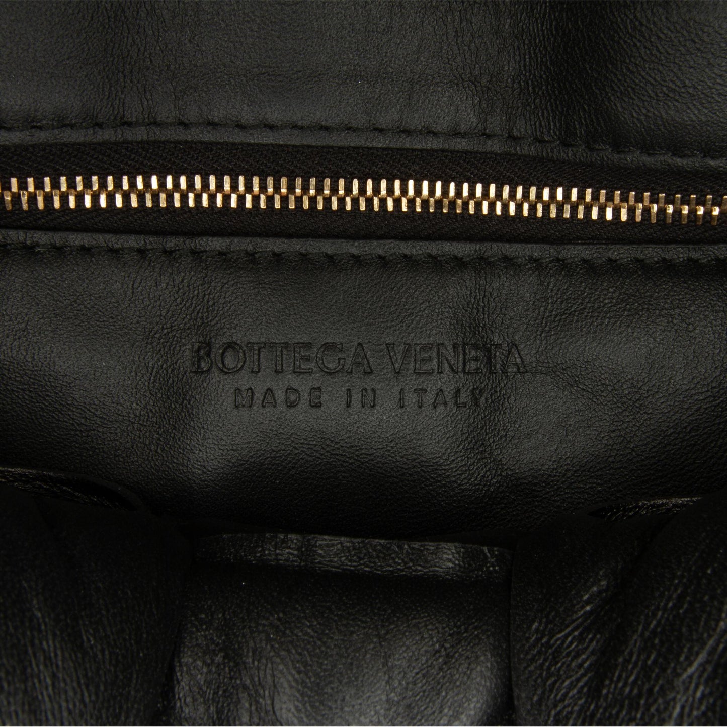 Luxury Bottega Veneta Intrecciato Padded Chain Cassette (SHG-MLGNZm)