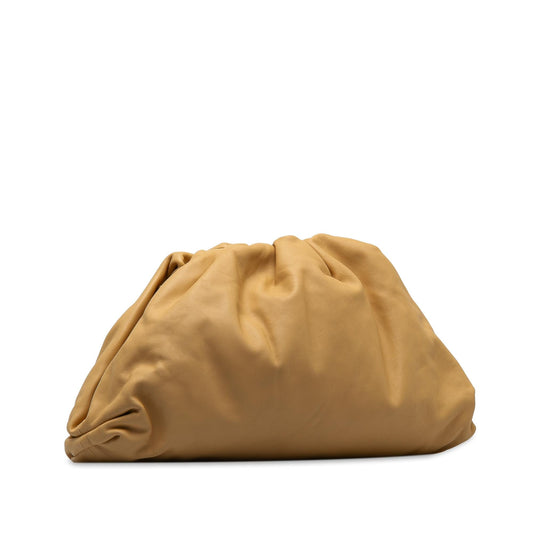 Luxury Bottega Veneta The Pouch Clutch (SHG-Fu2vI1)