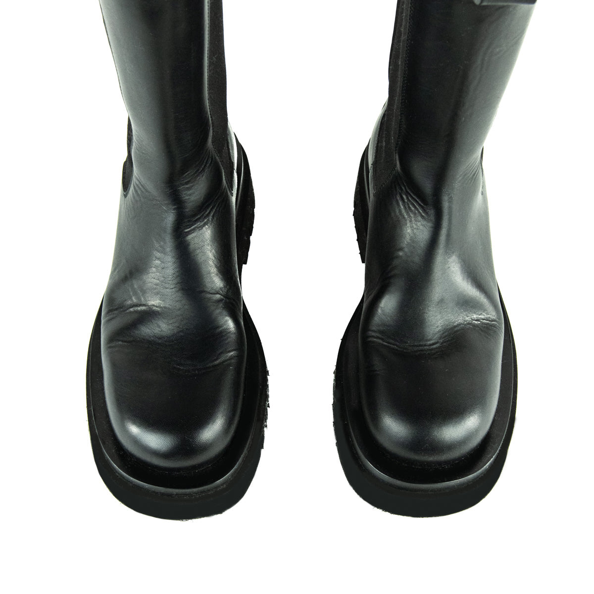 Luxury Bottega Veneta Black Calfskin The Lug Chelsea Boots Size US 8 | EU 38