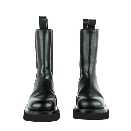 Luxury Bottega Veneta Black Calfskin The Lug Chelsea Boots Size US 8 | EU 38