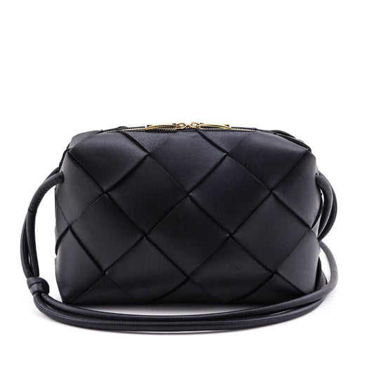 Luxury Bottega Veneta Black Lambskin Maxi Intreccio Small Cassette Camera Bag