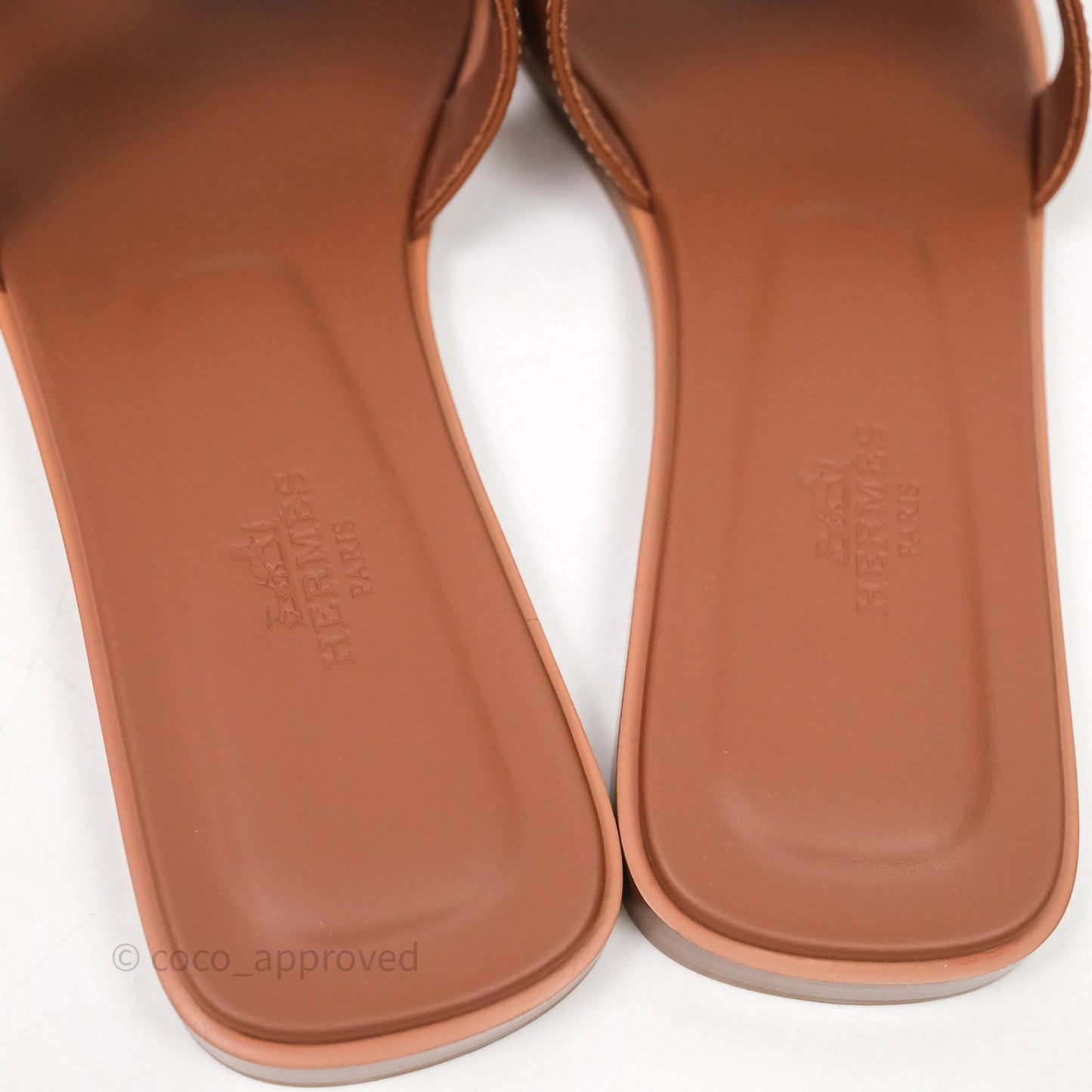 Hermès Oran Sandals Gold Size 37.5