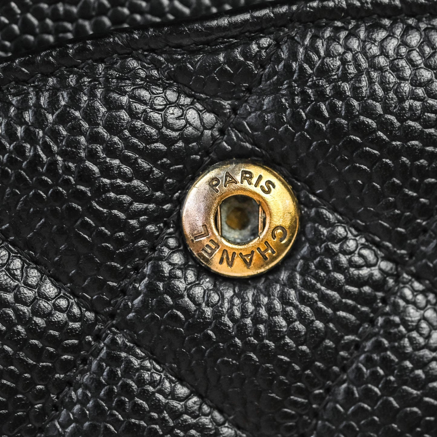 Chanel Quilted M/L Medium Double Flap Black Caviar Gold Hardware