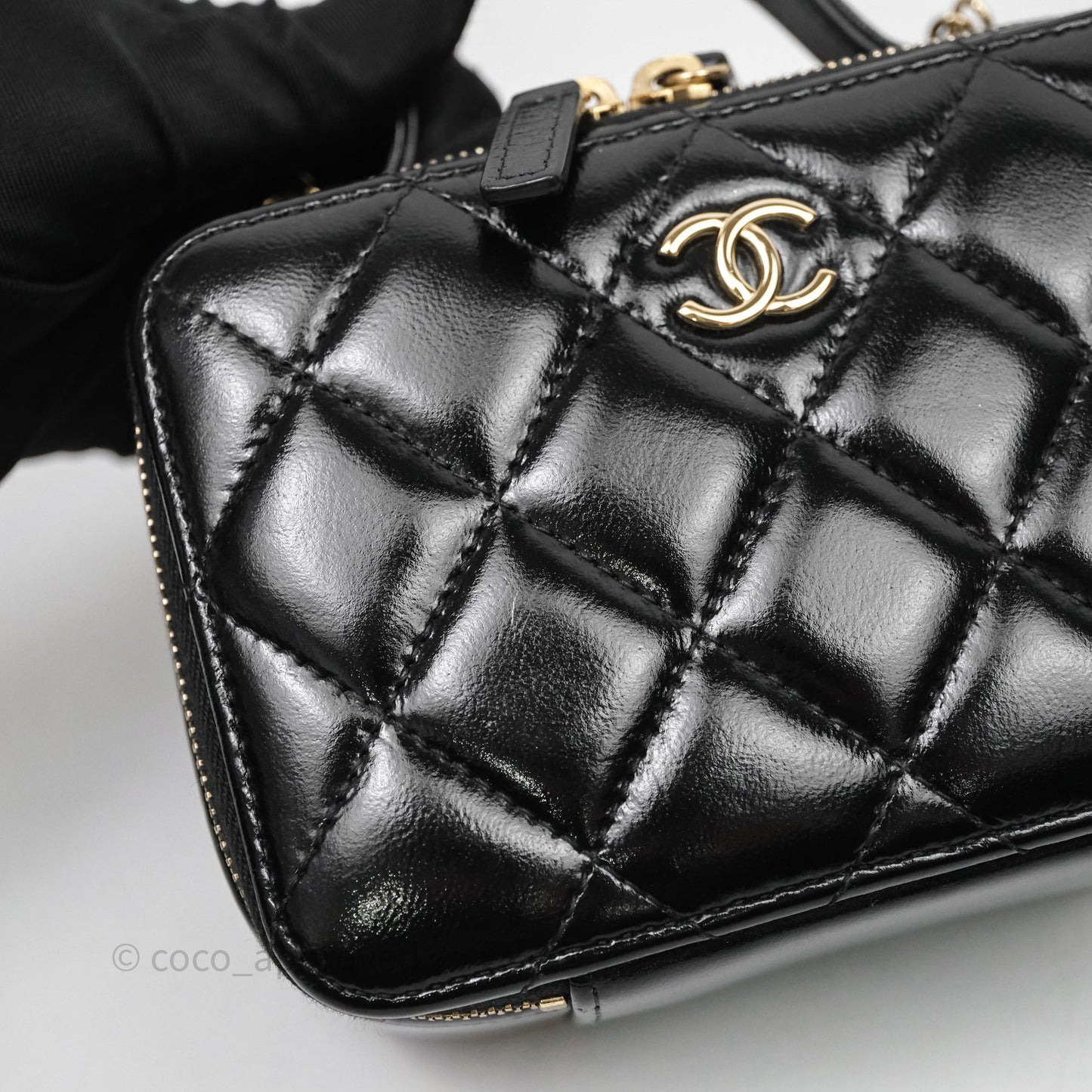 Chanel Small Top Handle Vanity Case Black Shiny Crumpled Calfskin Gold Hardware