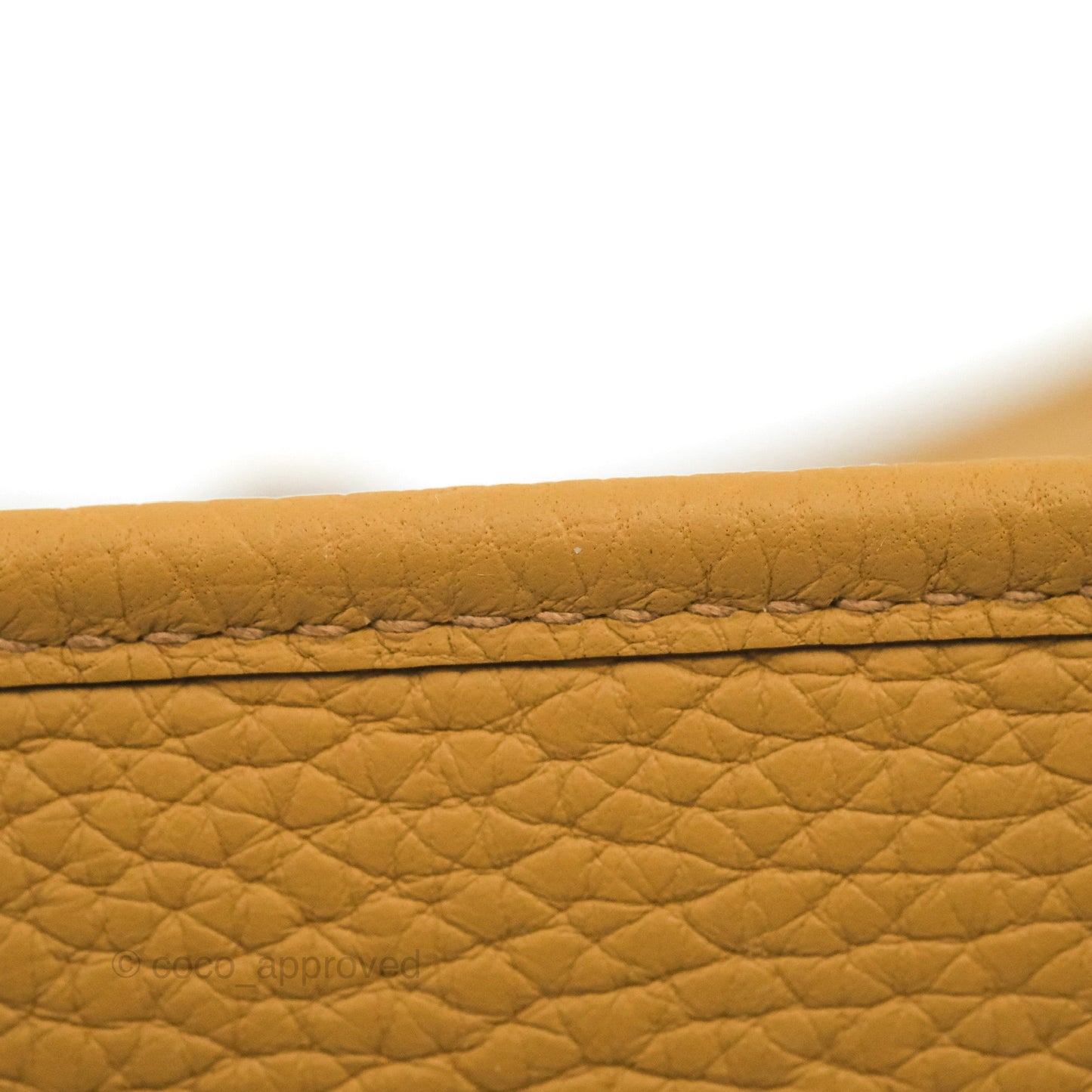 Hermès Mini Evelyne 16 Biscuit 48 Camel Clemence Gold Hardware