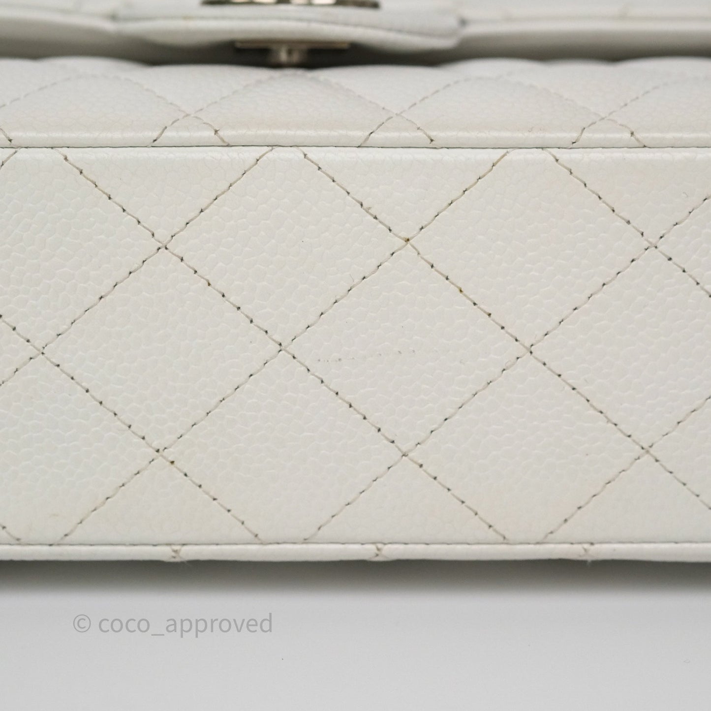 Chanel M/L Medium Classic Flap Quilted White Caviar Silver Hardware