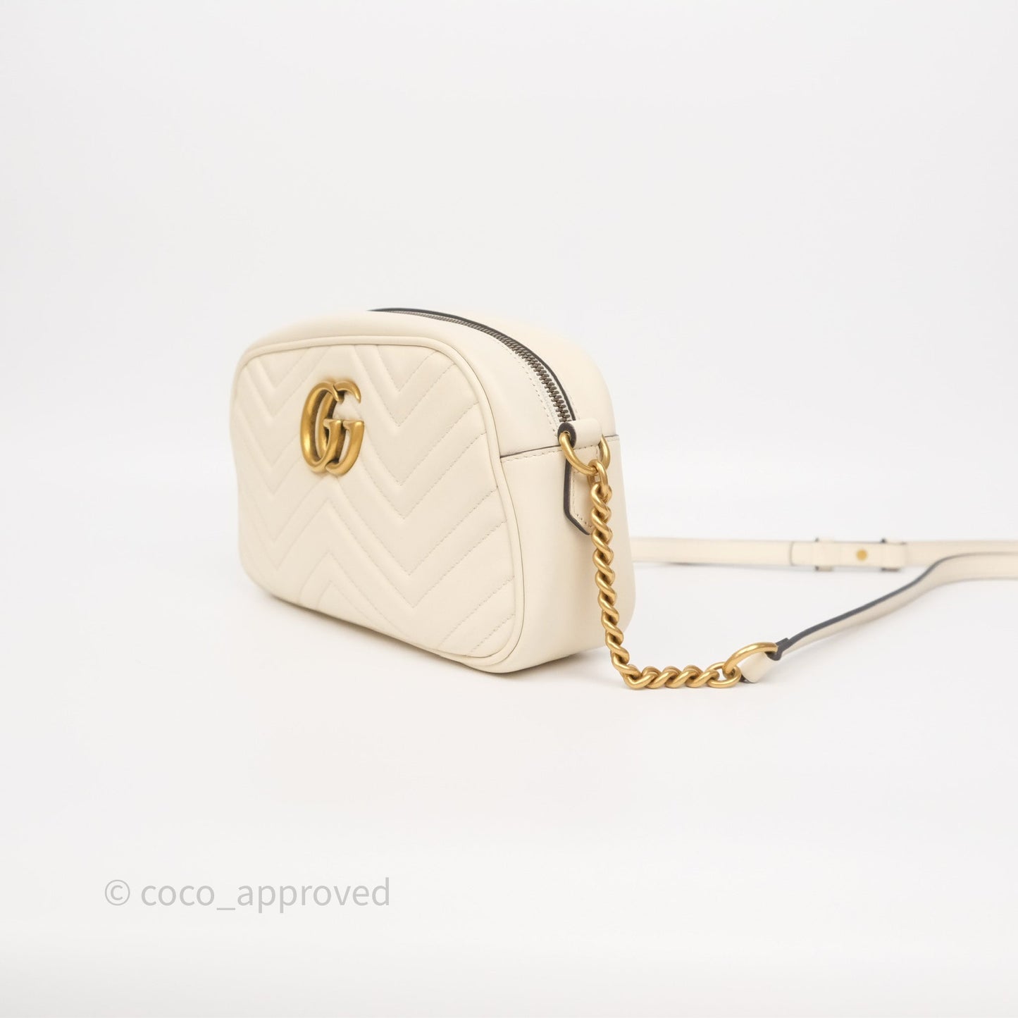 Gucci Small GG Marmont Camera Bag White Calfskin Gold Hardware