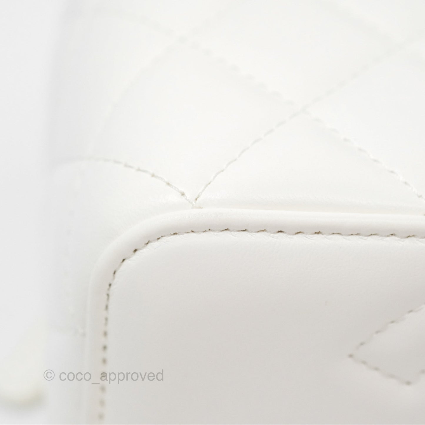 Chanel All Slide Vanity with Adjustable Chain White Lambskin Aged Gold Hardware