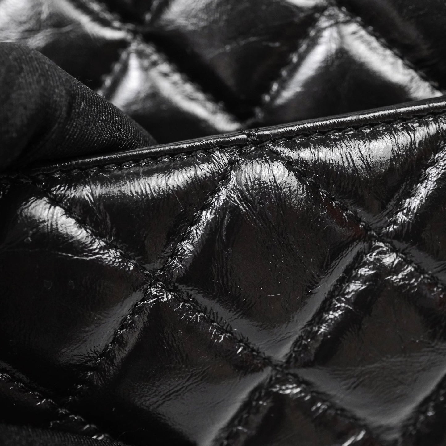 Chanel Medium Quilted Wavy CC Hobo Black Shiny Crumpled Calfskin Aged Gold Hardware