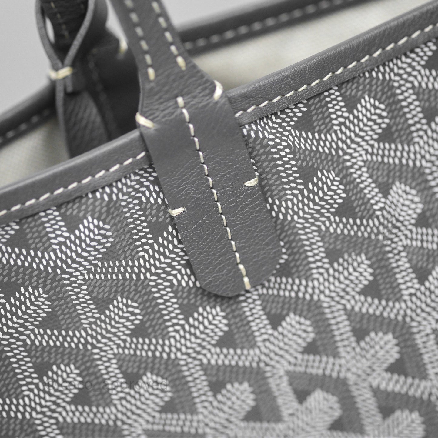 Goyard St Louis Tote PM ⁣⁣⁣⁣⁣⁣⁣⁣⁣⁣⁣⁣⁣⁣⁣⁣⁣⁣⁣⁣Grey