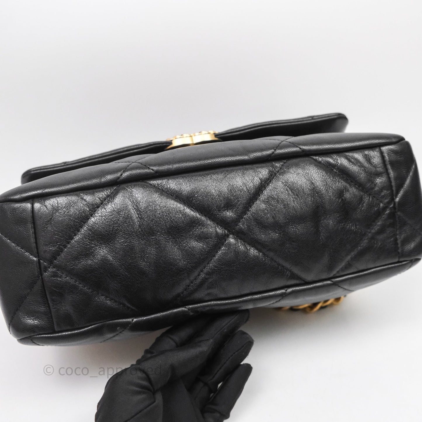 Chanel 19 Medium Black Mixed Hardware