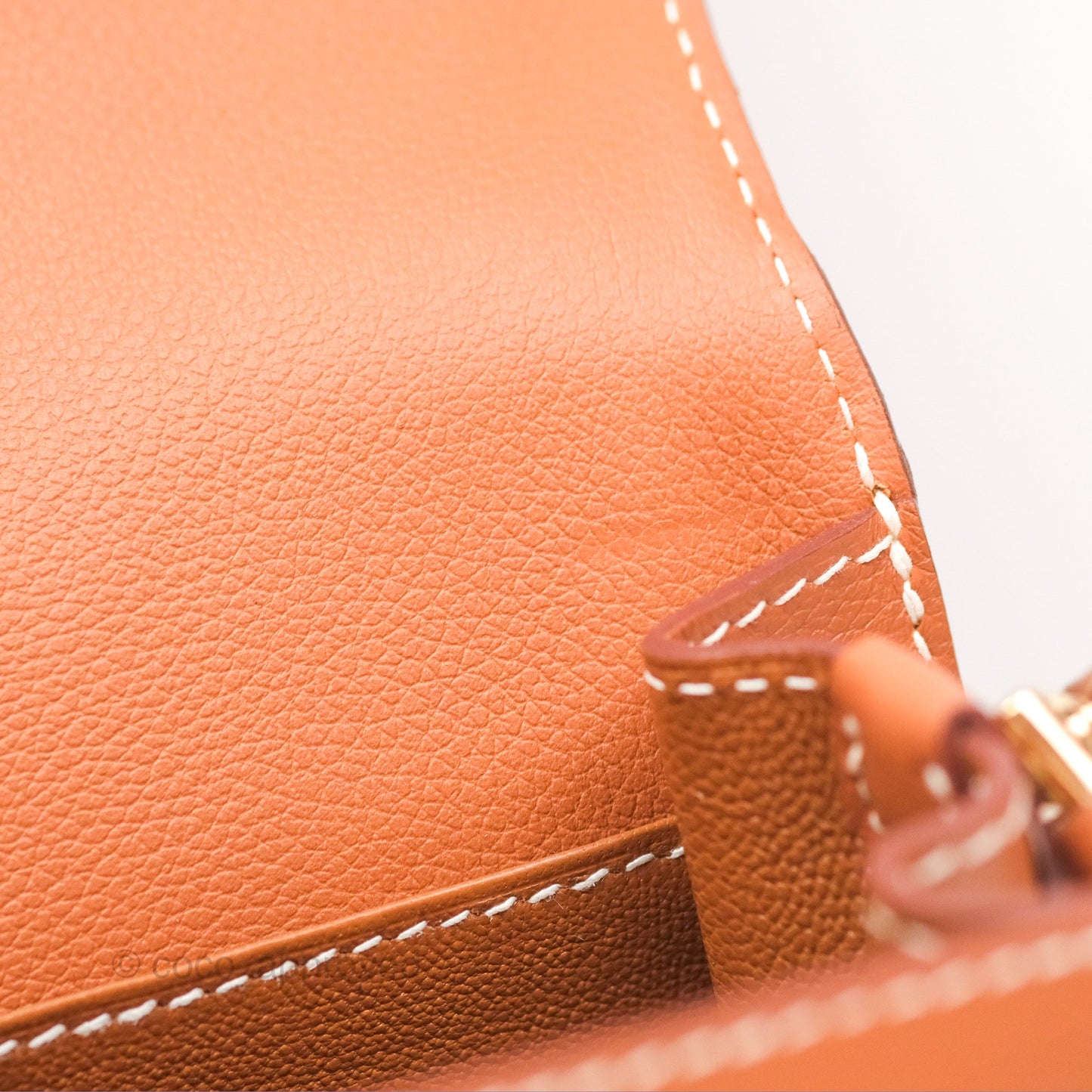 Hermès Roulis 23 Gold Evercolor Gold Hardware