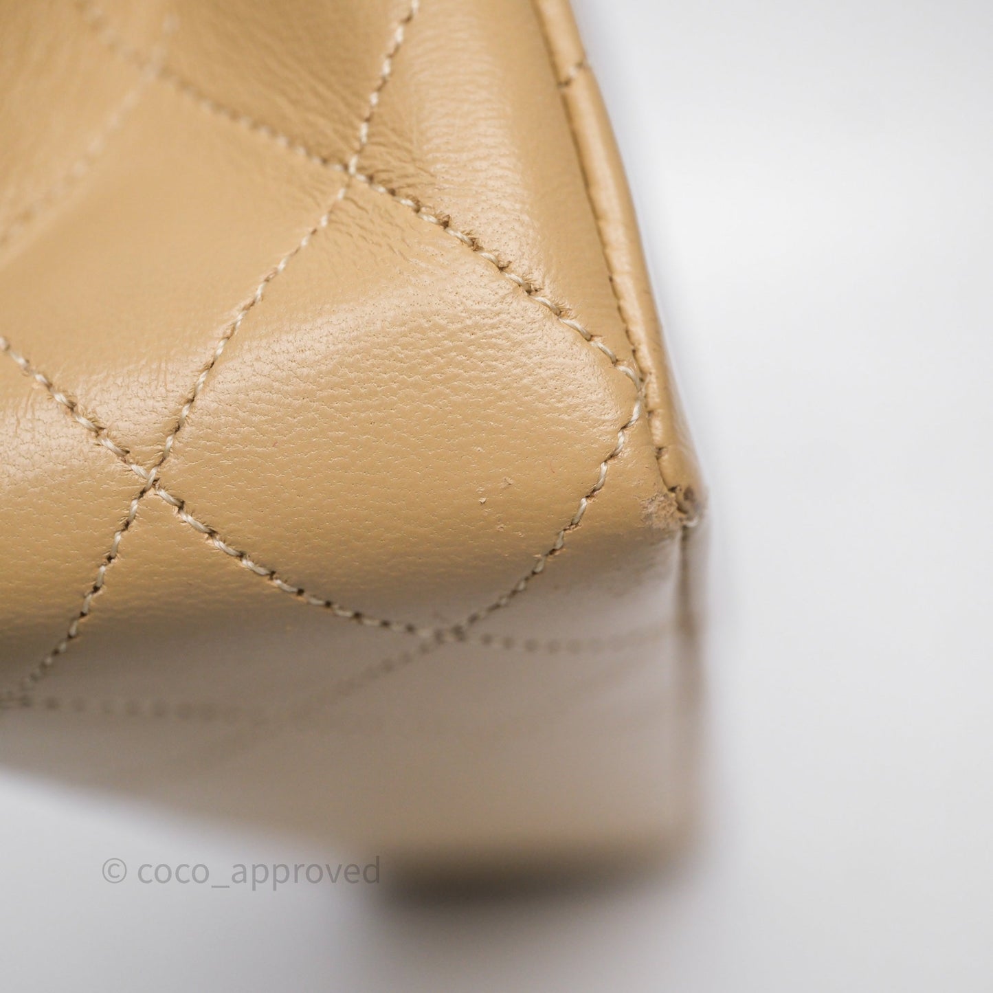 Chanel Vintage Medium Classic Flap Beige Lambskin 24K Gold Hardware