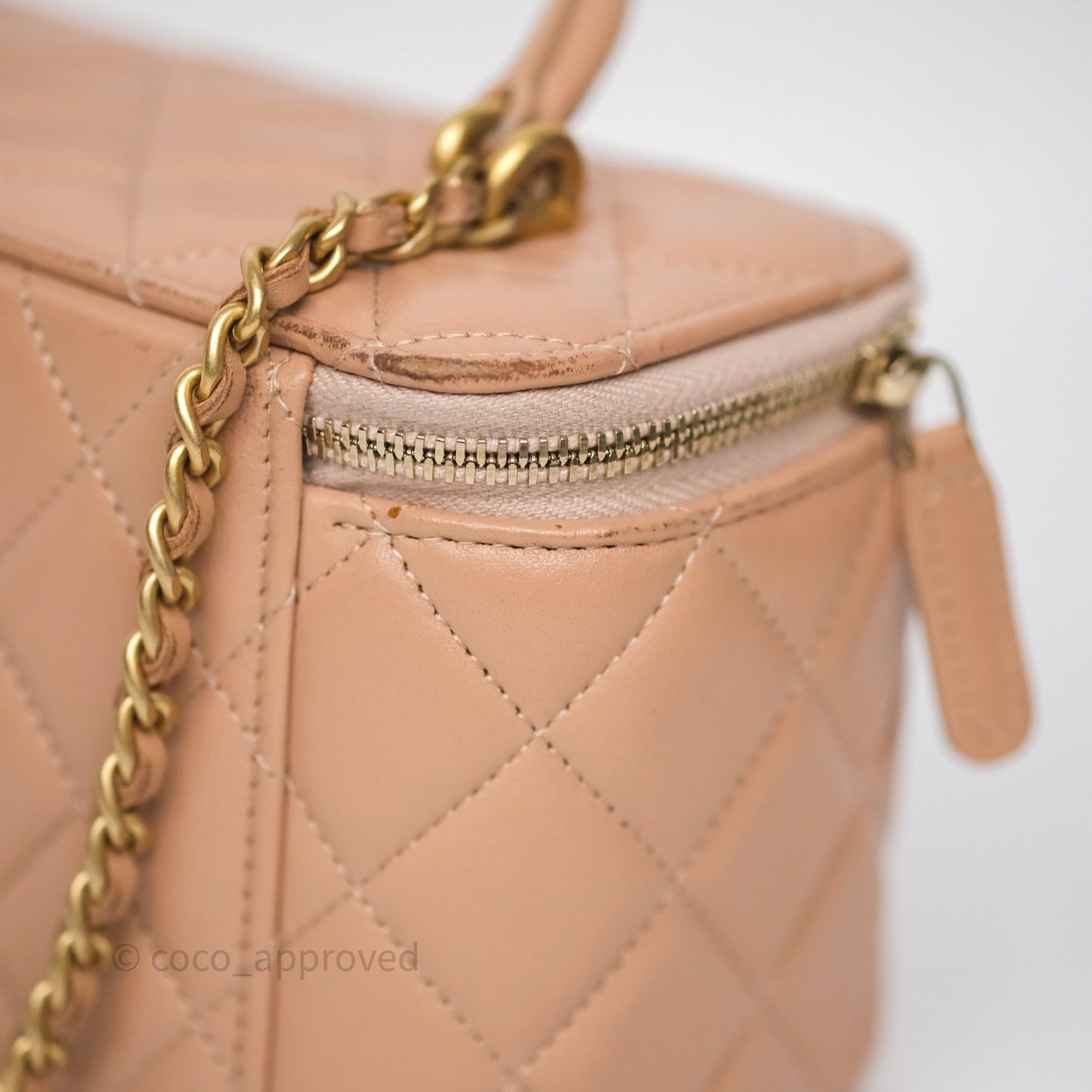 Chanel Vanity Rectangular Top Handle Beige Lambskin Aged Gold Hardware