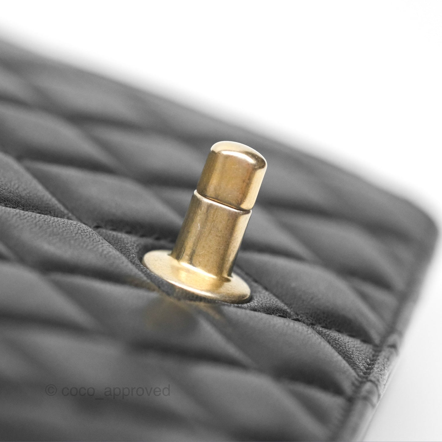 Chanel Small Chic Pearls Flap Quilted Black Goatskin Aged Gold Hardware