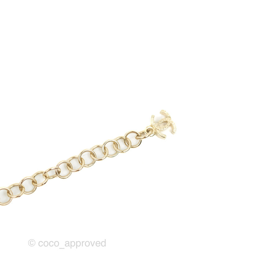 Chanel Logo Pearl Choker Gold Tone 19P