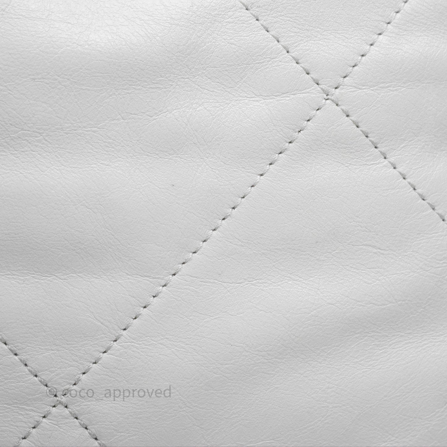 Chanel 22 Small White Shiny Calfskin Aged Gold Hardware