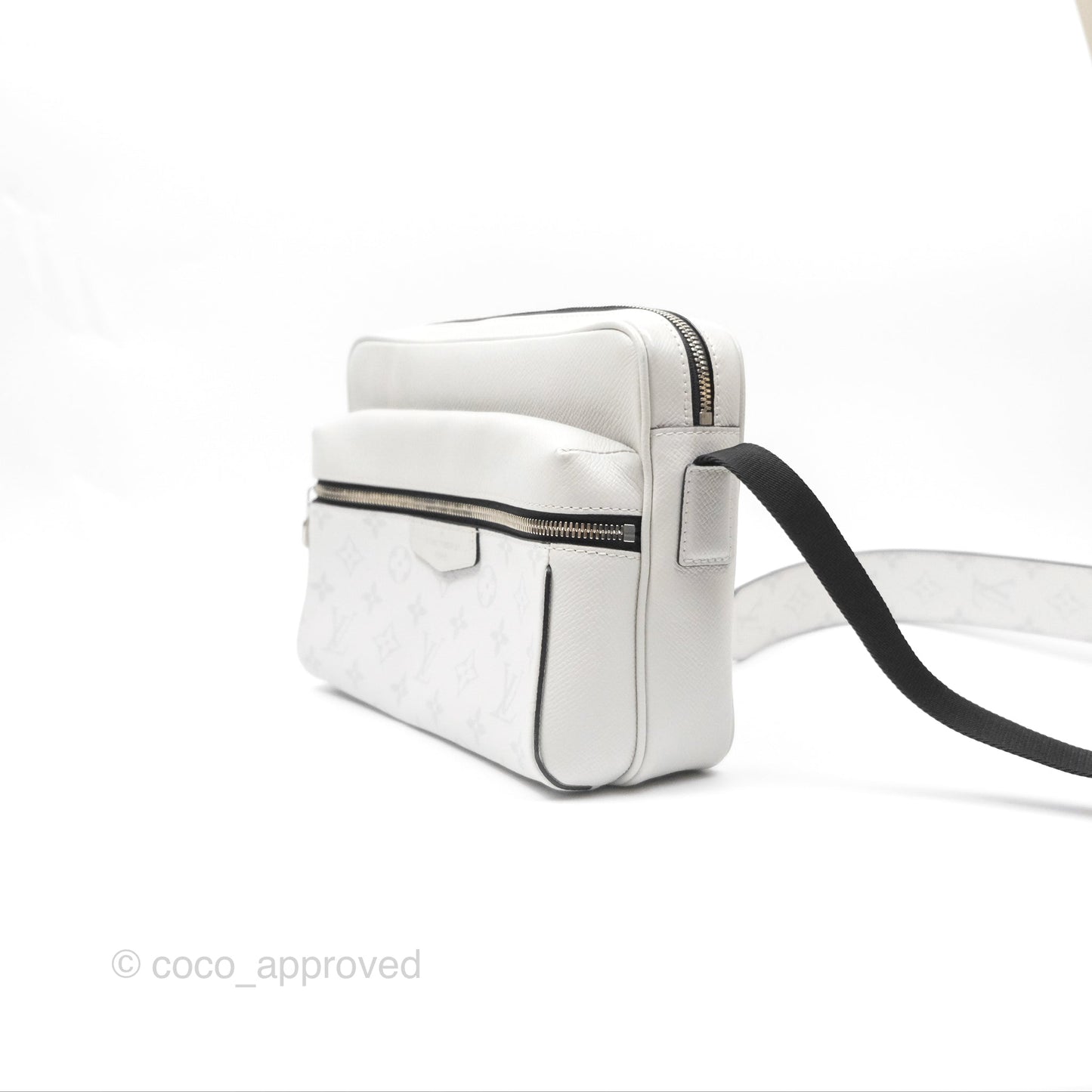 Louis Vuitton Monogram Taigarama Outdoor Messenger