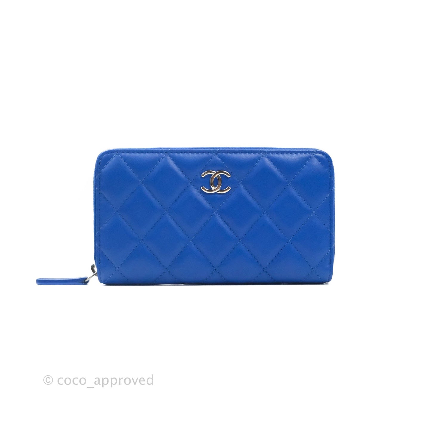 Chanel Classic Quilted Medium Zip Wallet Blue Lambskin Silver Hardware