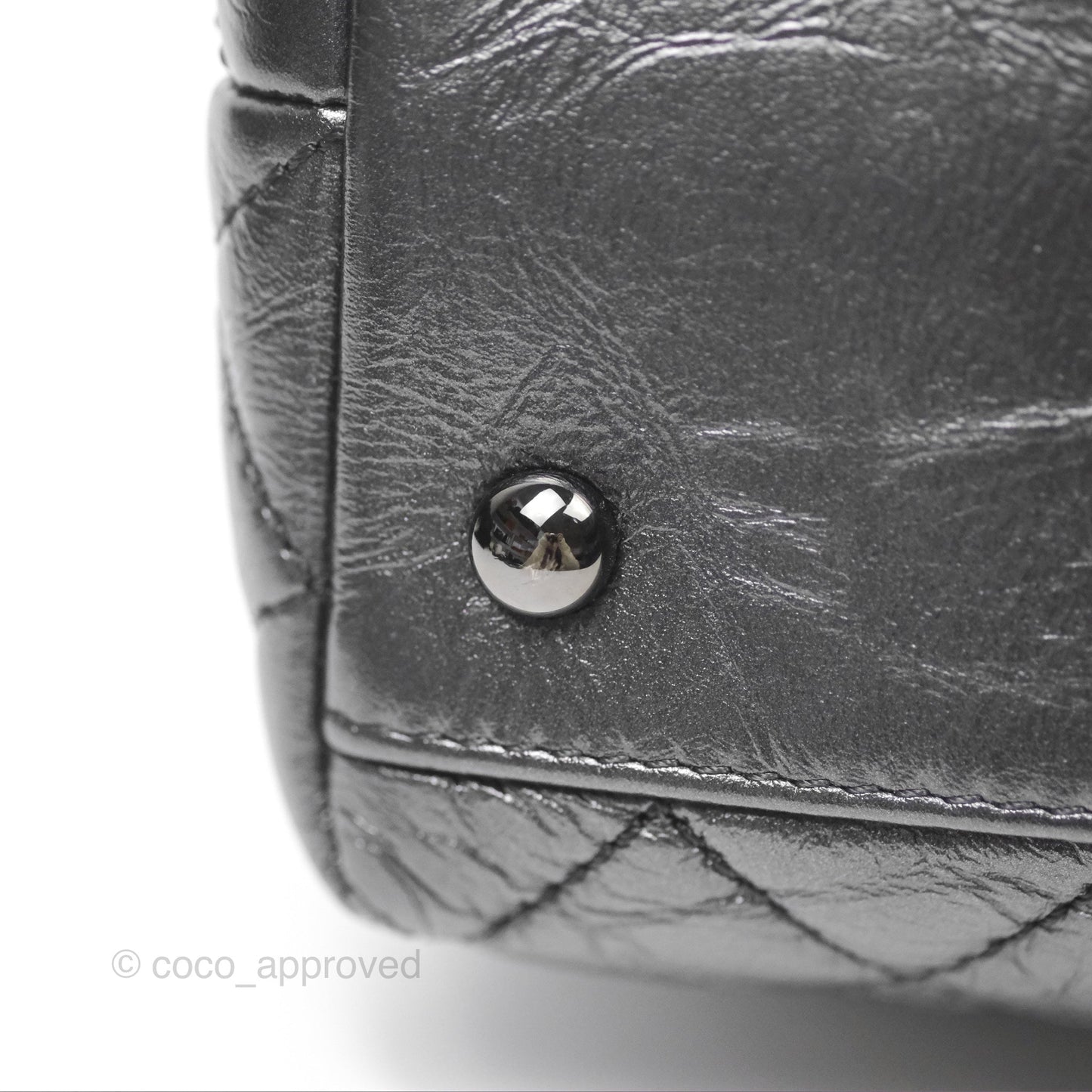 Chanel Medium Coco Handle Quilted Aged Calfskin Iridescent Dark Grey So Black Hardware