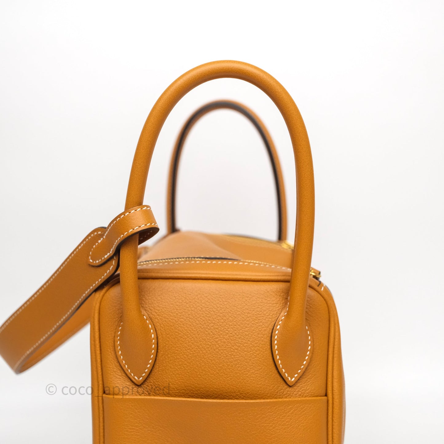 Hermès Lindy 26 Toffee 1H Taurillon Clemence Gold Hardware