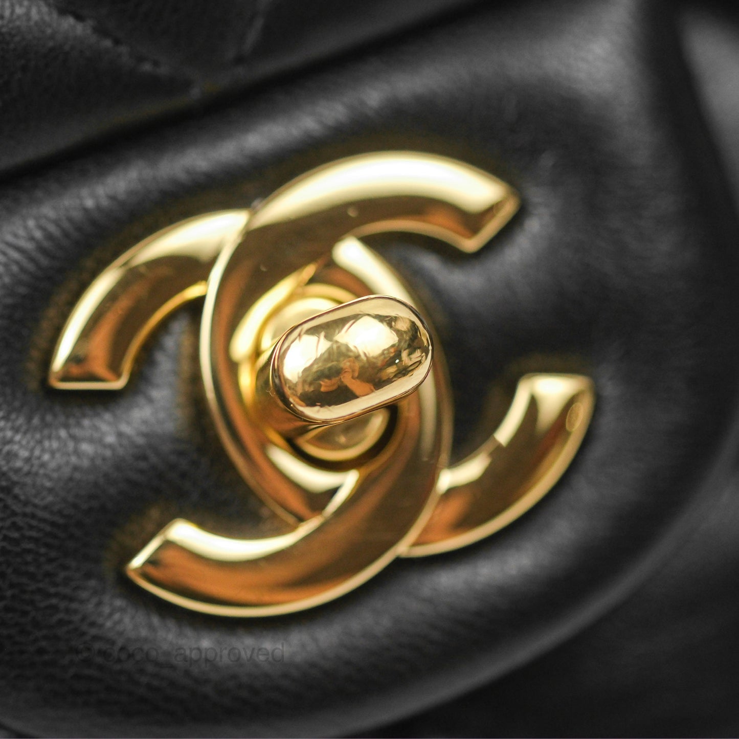 Chanel Classic M/L Medium Flap Quilted Black Lambskin Gold Hardware