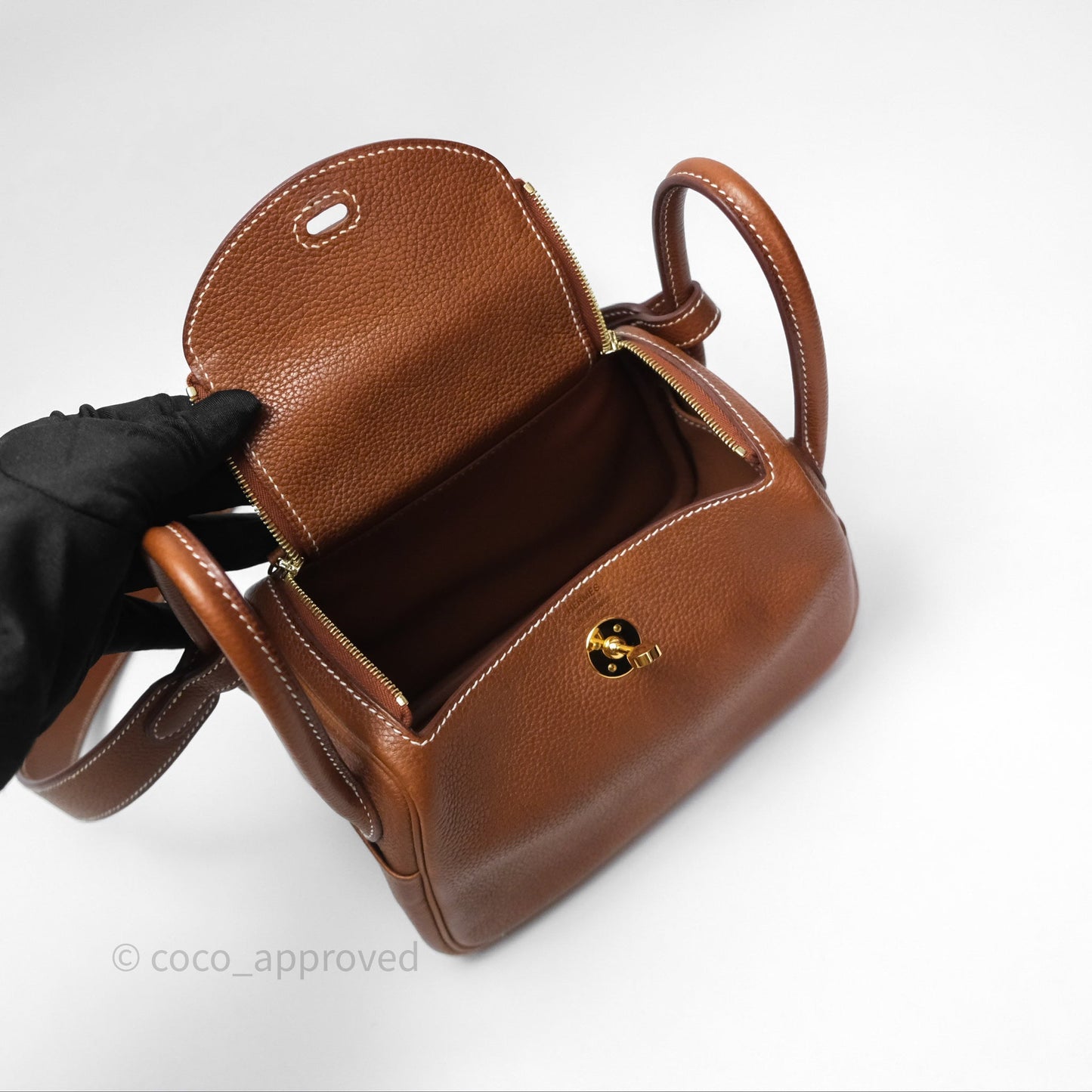 Hermès Mini Lindy 20 Fauve 34 Barenia Gold Hardware