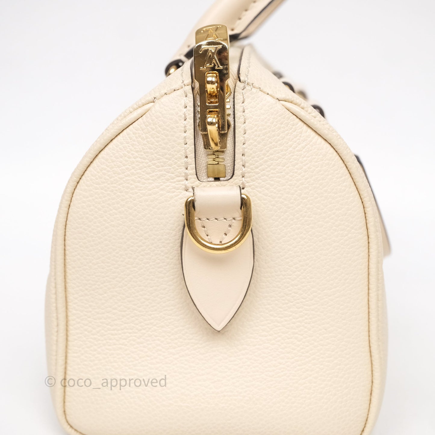 Louis Vuitton Speedy Bandoulière 20 Monogram Ivory
