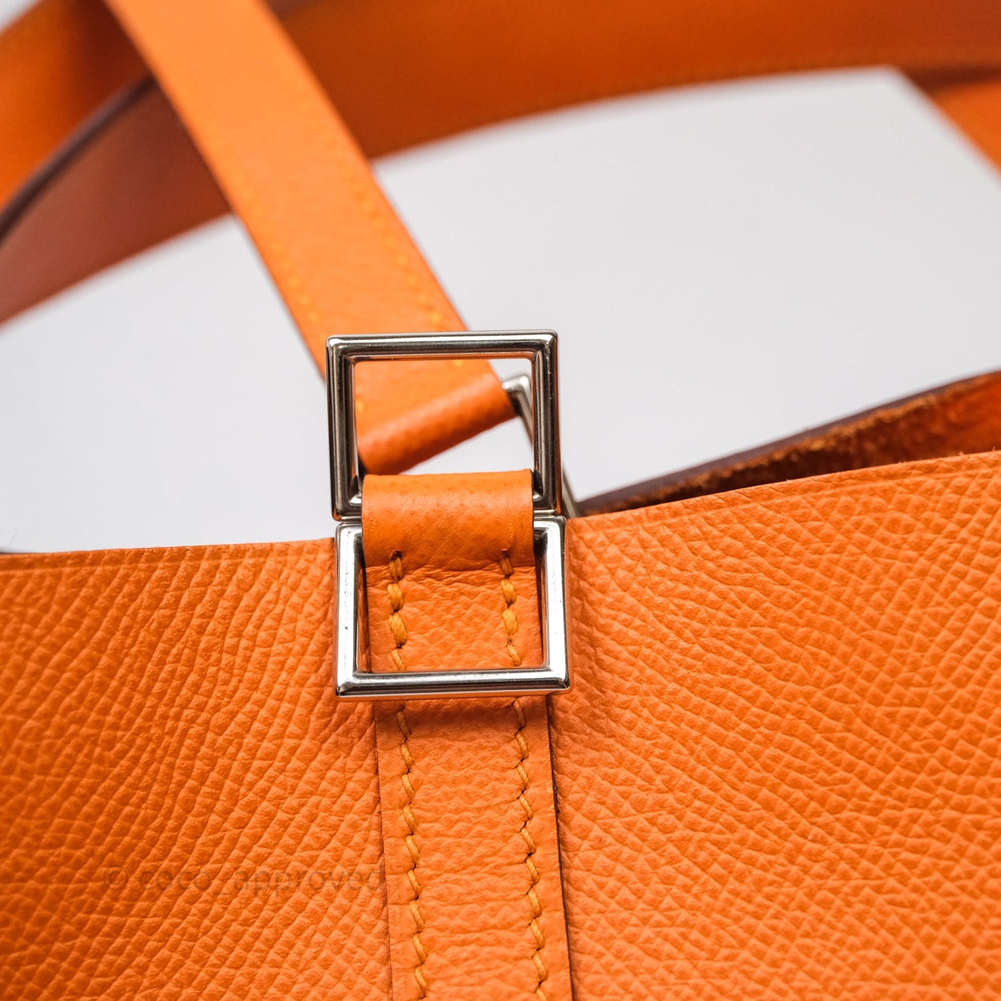 Hermès Tressage De Cuir Picotin Lock 22 Abricot I9/ Rose Azalée 8W/ Gold 37 Epsom Palladium Hardware
