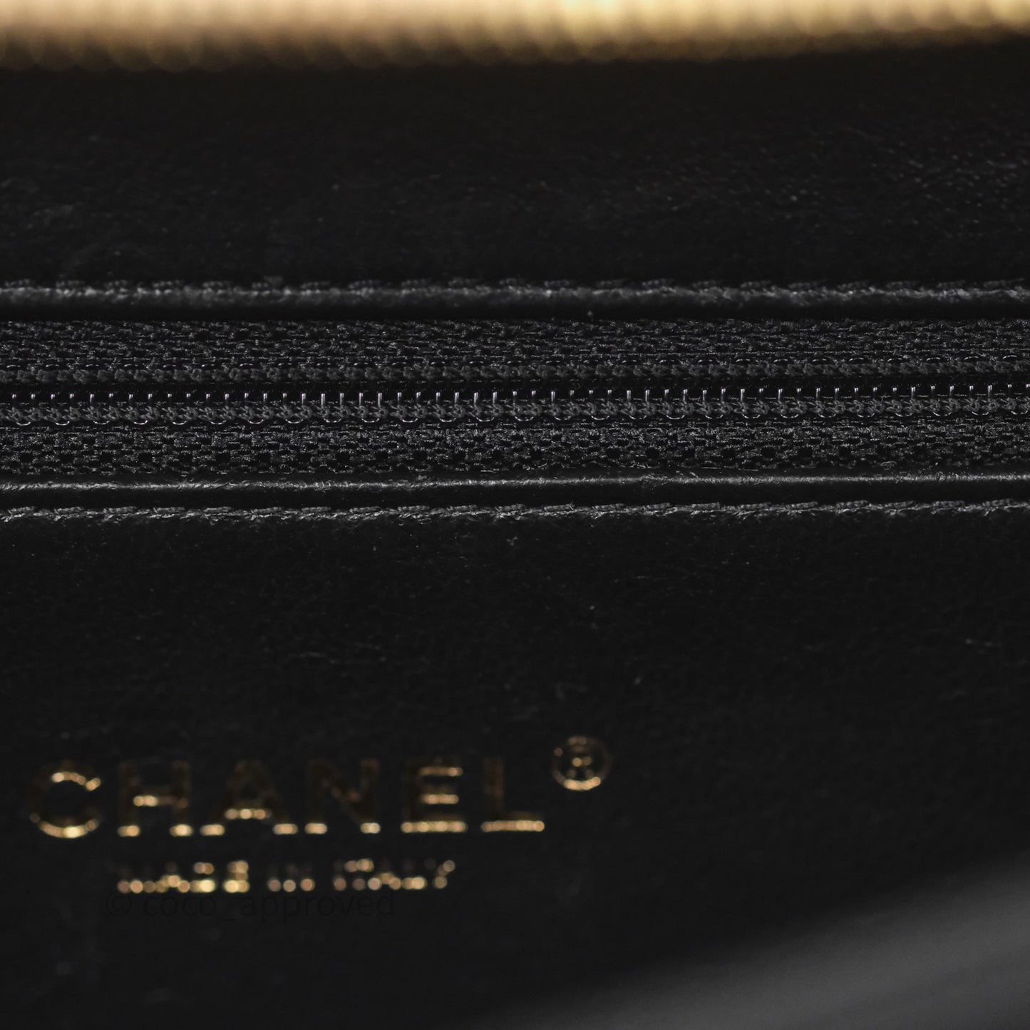 Chanel Quilted Medium CC Filigree Vanity Case Beige Caviar Gold Hardware